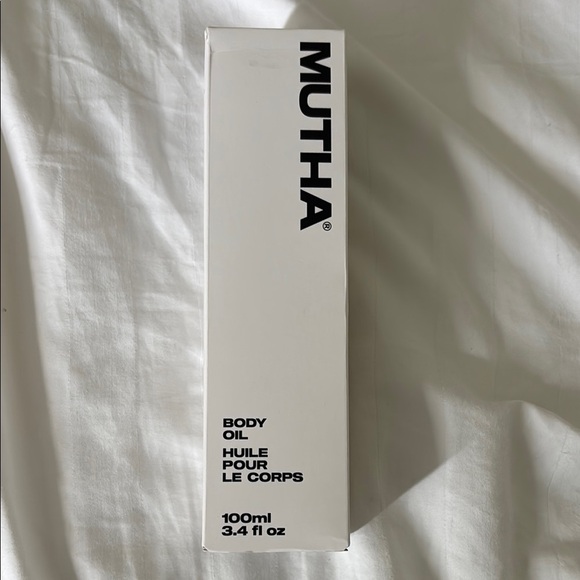 New Mutha body oil 100ml - Picture 3 of 6
